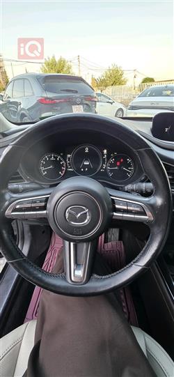 مازدا CX-30